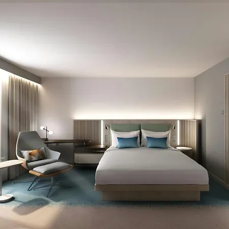 Courtyard By Marriott *